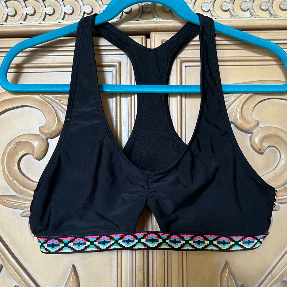 xhilaration...T back bikini Top pads can be added black w/multi striped sz L guc